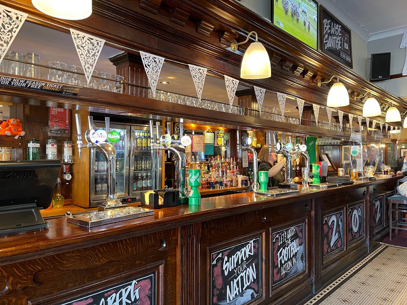 The 15 Best DogFriendly Pubs in Blackpool PetsPyjamas