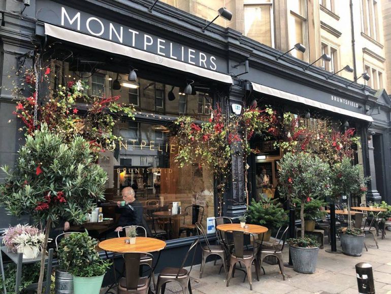 15 Best DogFriendly Restaurants In Edinburgh / PetsPyjamas