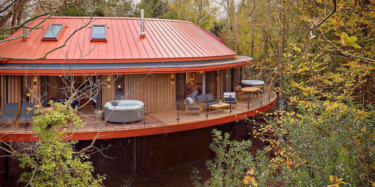 DogFriendly Treehouses / PetsPyjamas